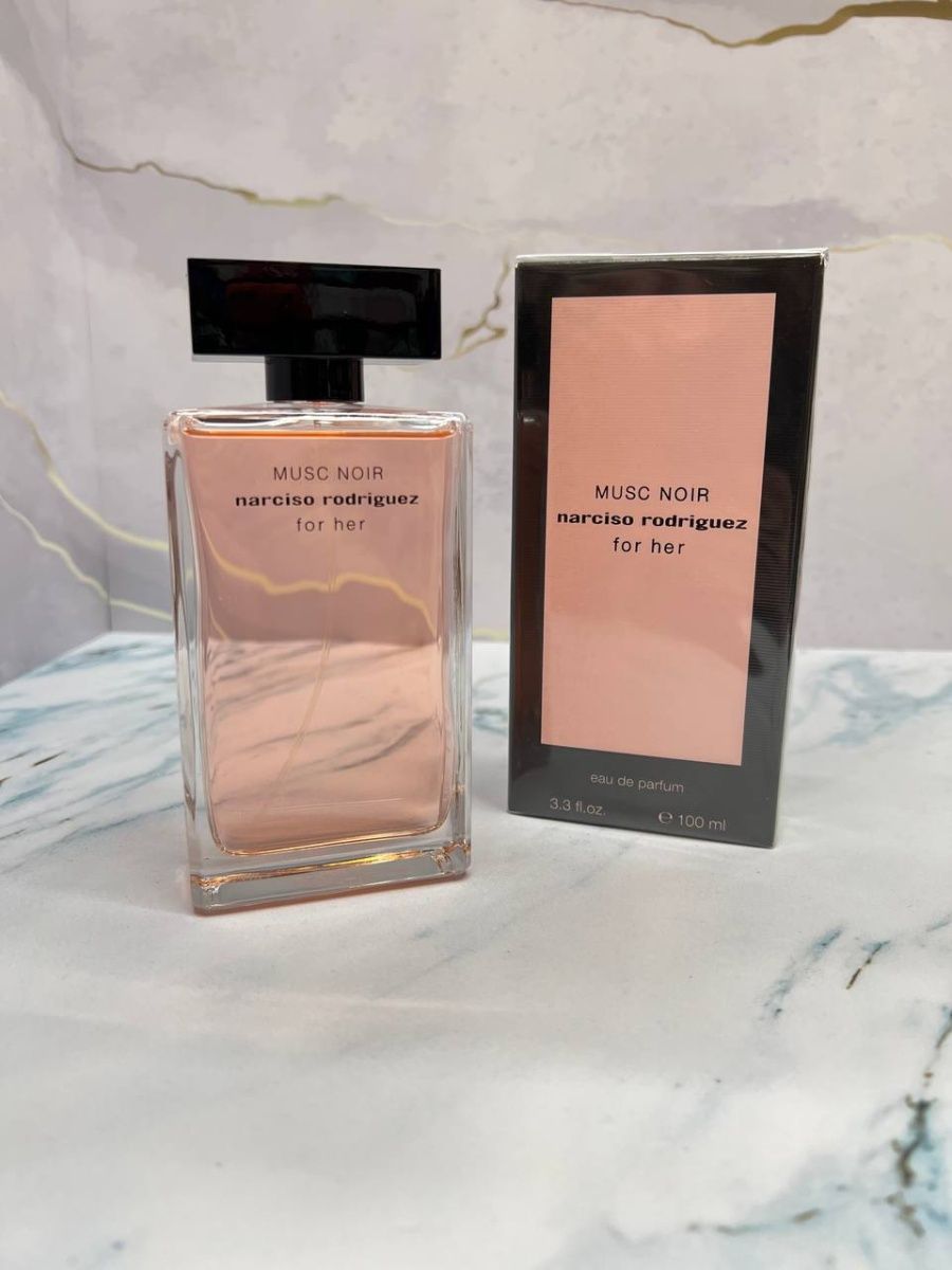 Narciso rodriguez musk noir rose